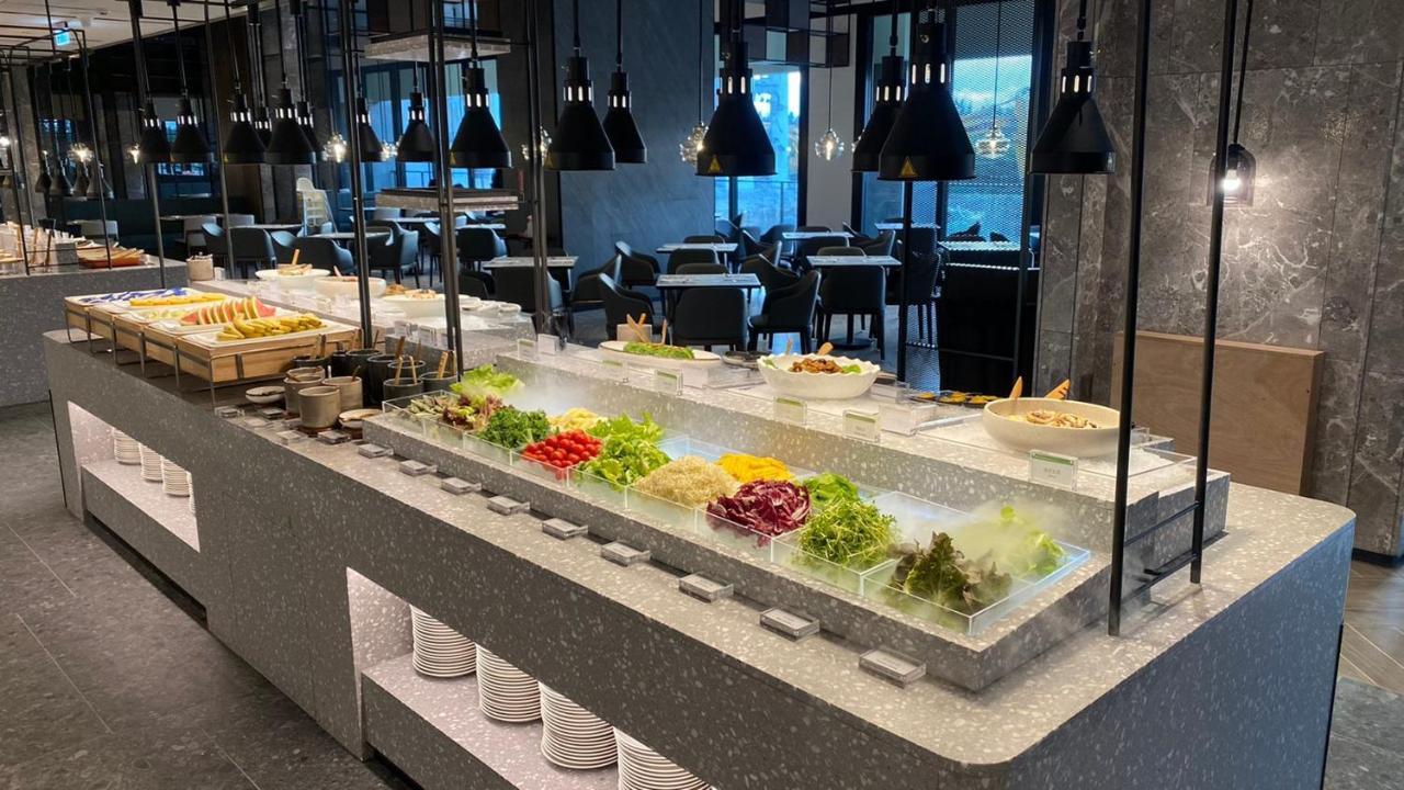 Lakeshore Hotel Hualien Taroko Shunan Eksteriør bilde Salad bar
