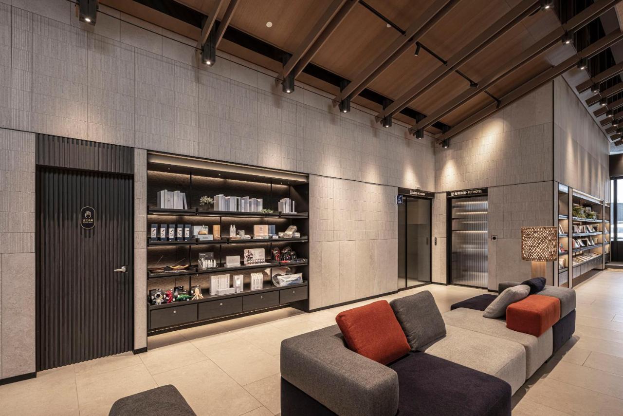 Lakeshore Hotel Hualien Taroko Shunan Eksteriør bilde The interior of the new library